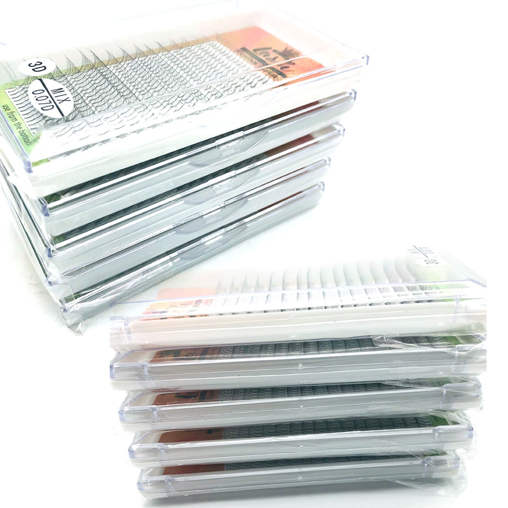 0.7-0.15 mm Thickness Premade Eyelashes 16 Rows Set