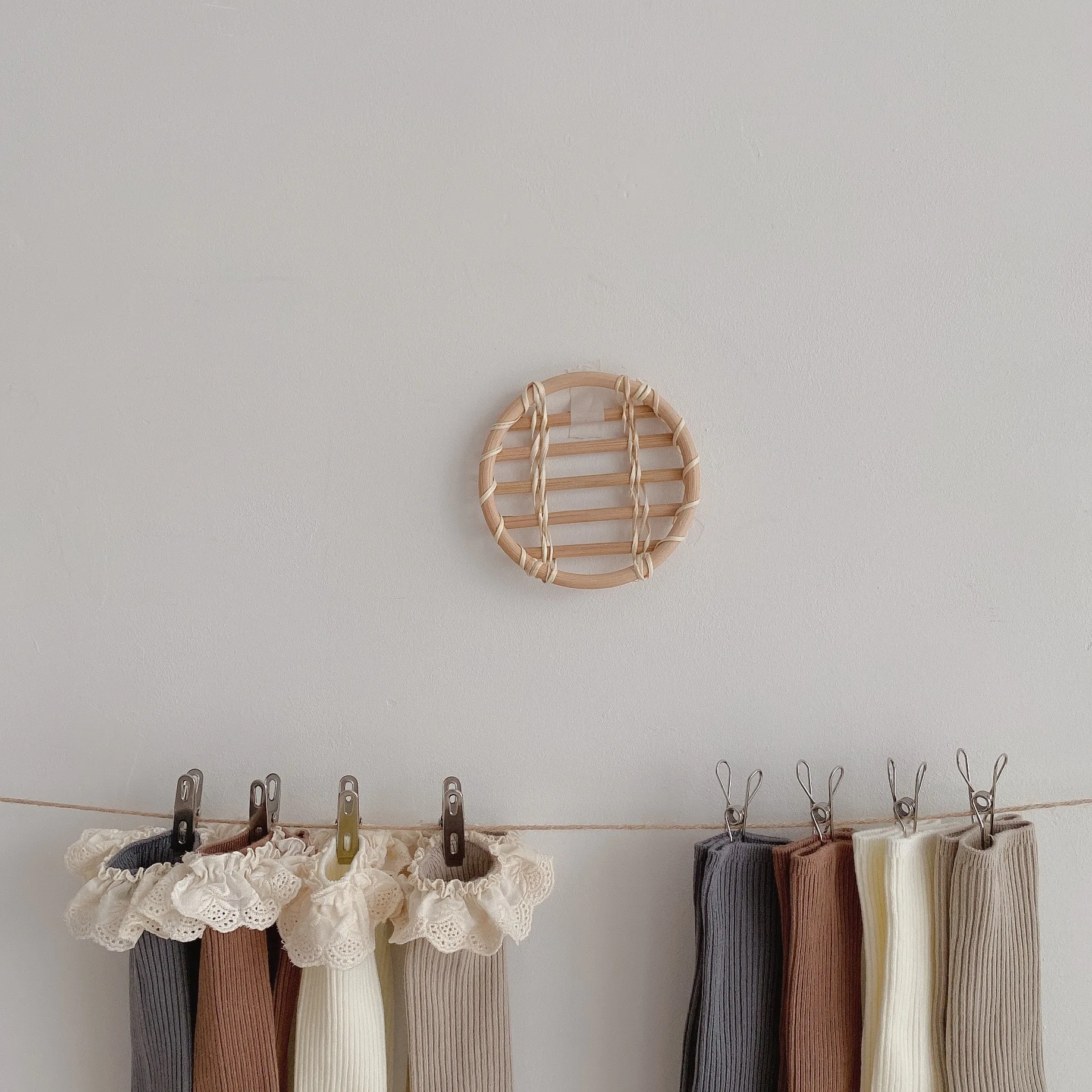 Chaussettes en coton doux mi-mollet pour bébés filles, lot de 4 Chaussettes en coton doux mi-mollet pour bébés filles, lot de 4